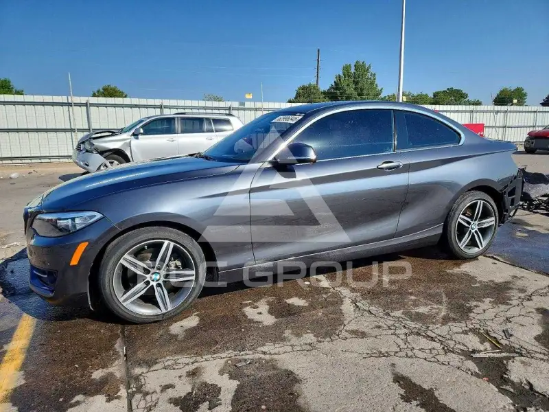 2017 BMW 230 фото