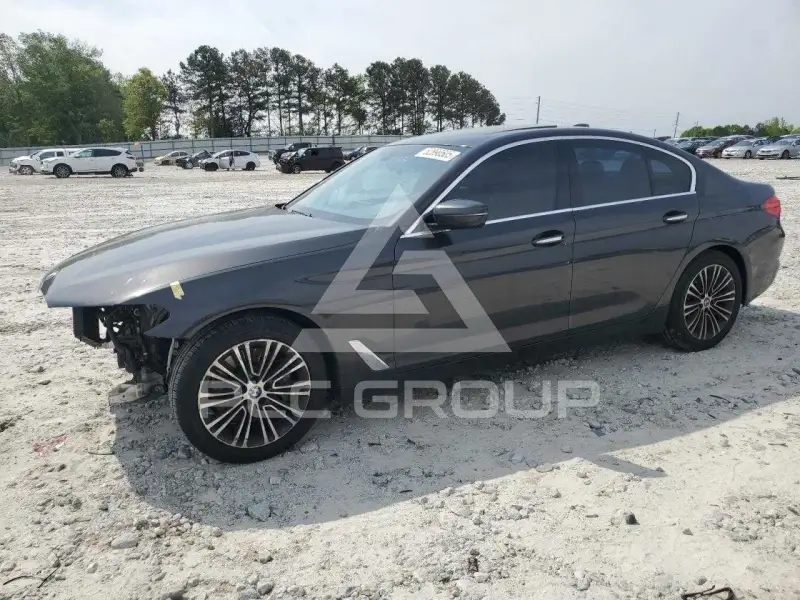 2017 BMW 530 фото