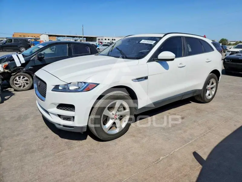 2017 Jaguar F-PACE фото