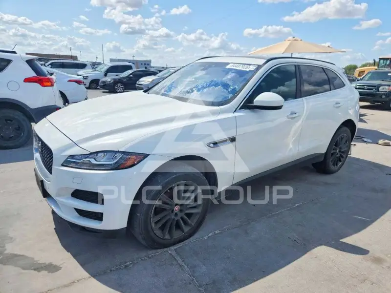 2017 Jaguar F-PACE фото