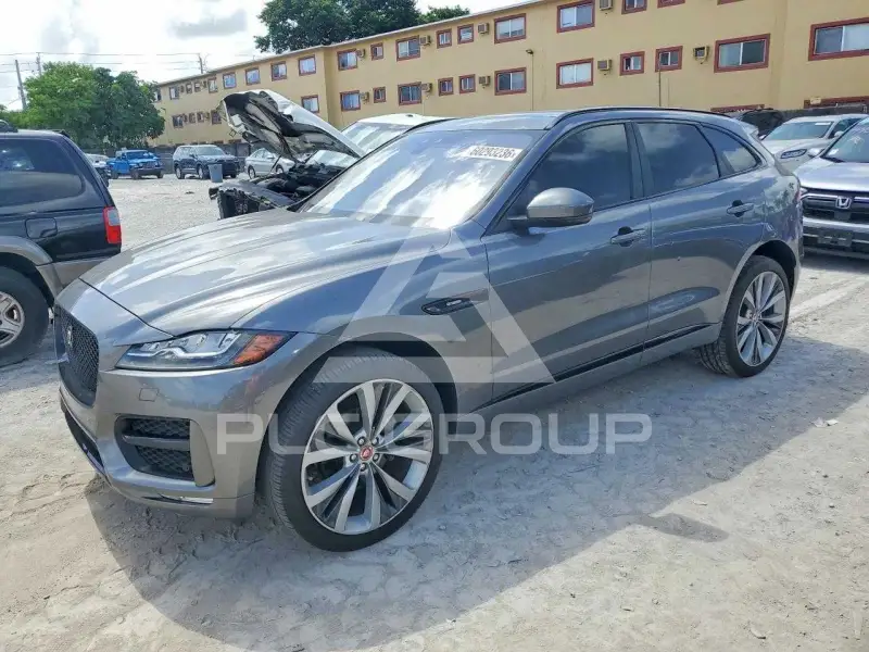 2017 Jaguar F-PACE фото