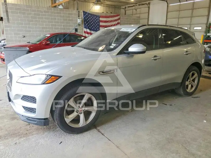 2017 Jaguar F-PACE фото