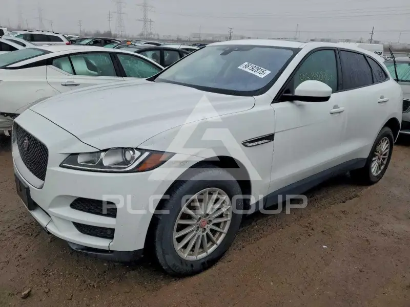 2017 Jaguar F-PACE photo