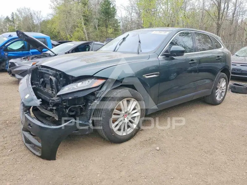 2017 Jaguar F-PACE photo
