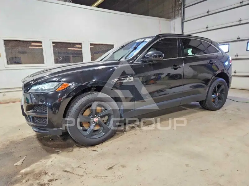 2017 Jaguar F-PACE фото