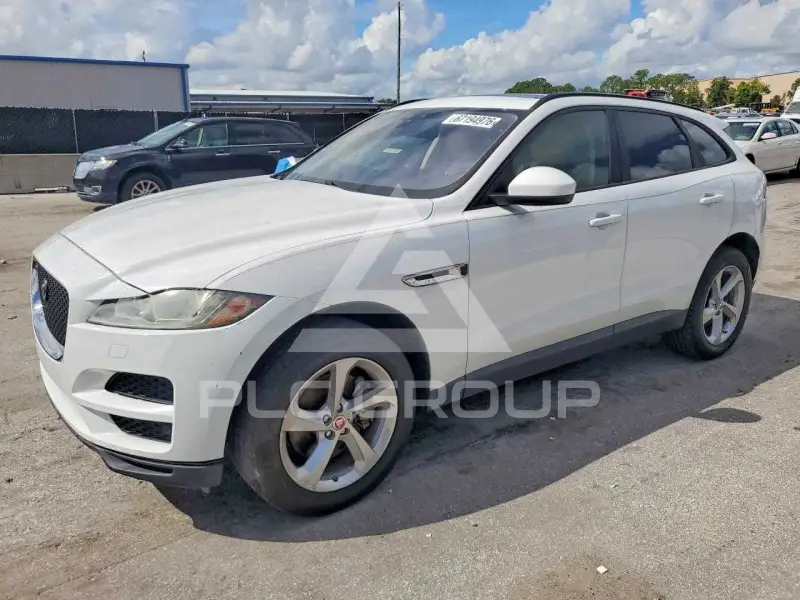2017 Jaguar F-PACE фото