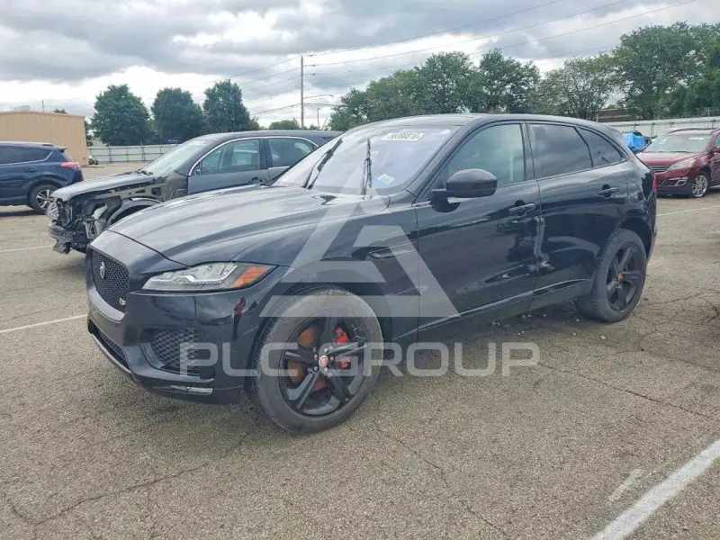 2017 Jaguar F-PACE фото