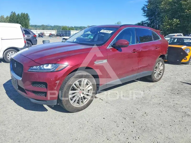 2017 Jaguar F-PACE photo