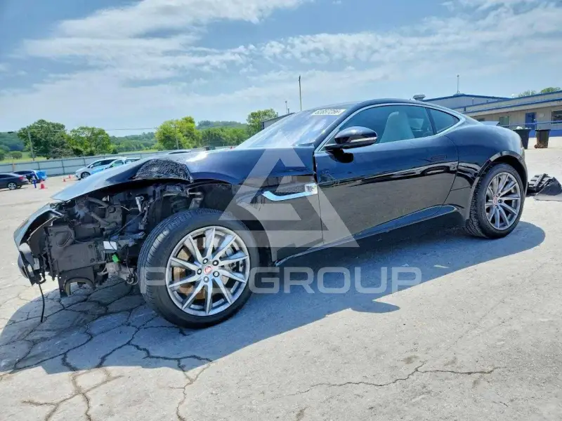 2017 Jaguar F-TYPE photo