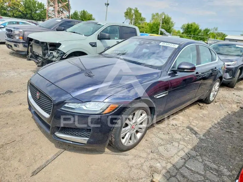 2017 Jaguar XF фото