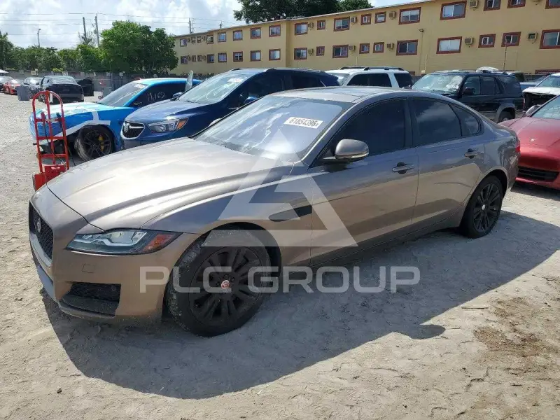 2017 Jaguar XF фото