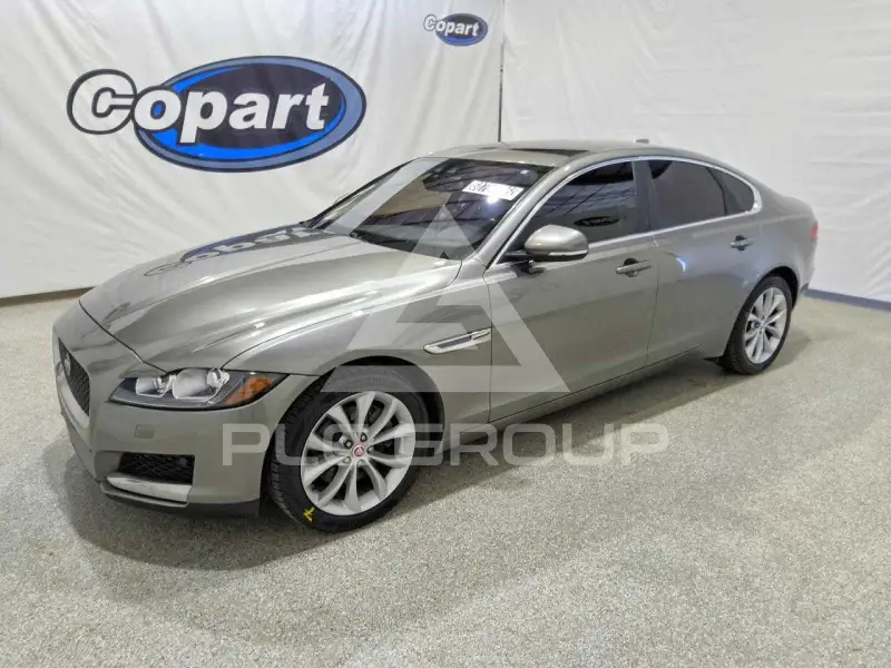 2017 Jaguar XF фото