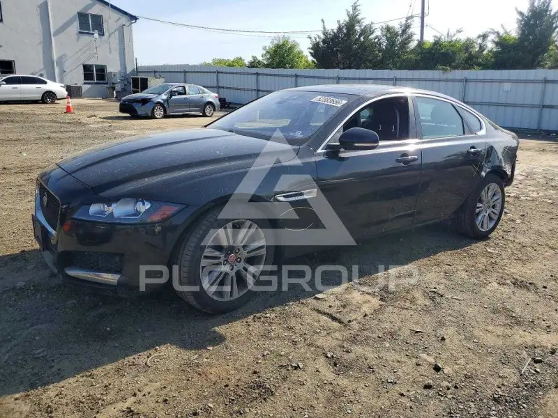 2017 Jaguar XF фото
