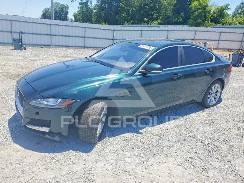 2017 Jaguar XF фото