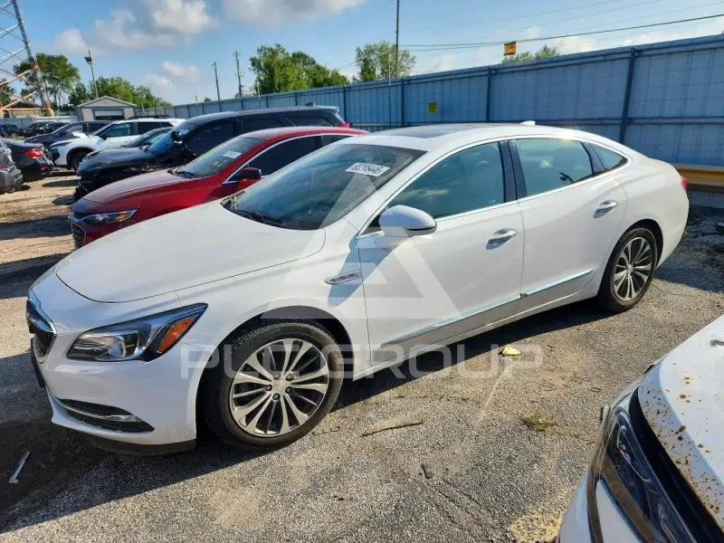 2017 Buick LACROSSE фото
