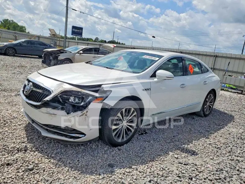 2017 Buick LACROSSE фото