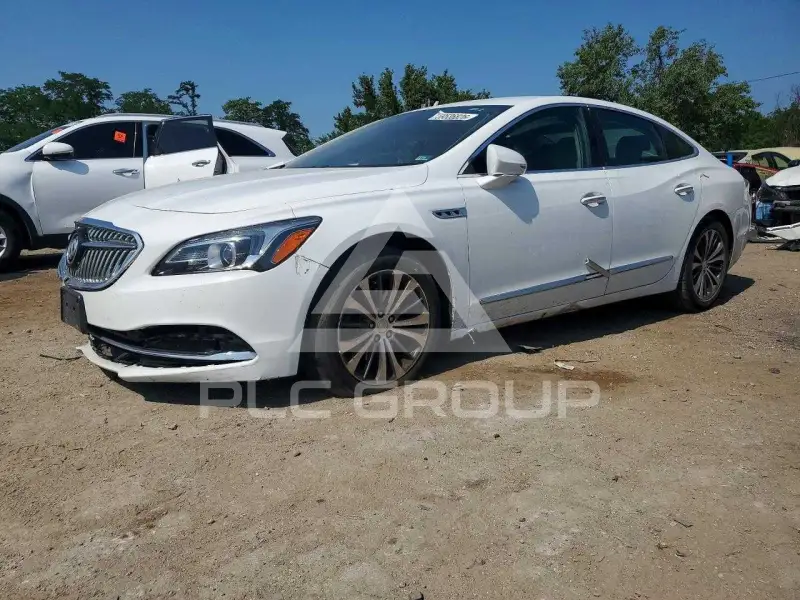 2017 Buick LACROSSE фото
