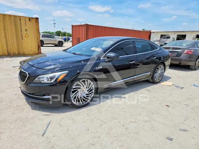 2017 Buick LACROSSE photo