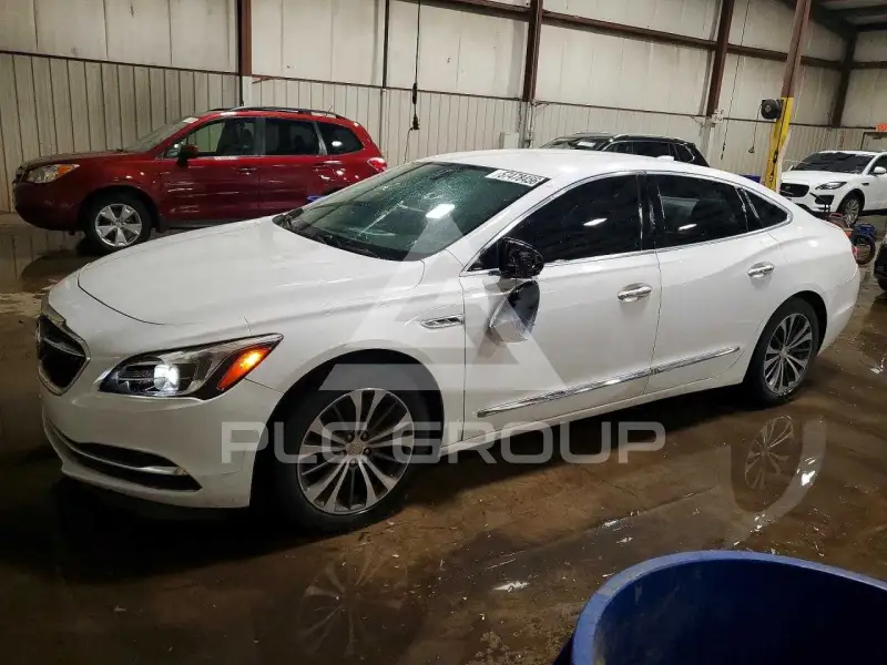 2017 Buick LACROSSE фото