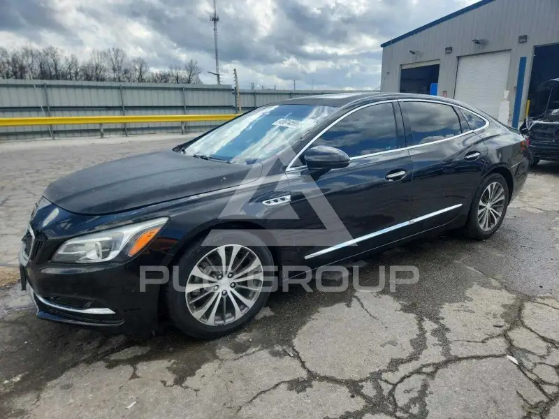 2017 Buick LACROSSE photo