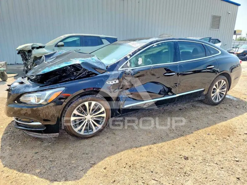 2017 Buick LACROSSE фото