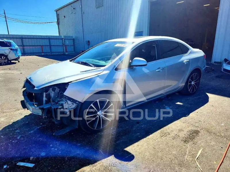 2017 Buick VERANO фото