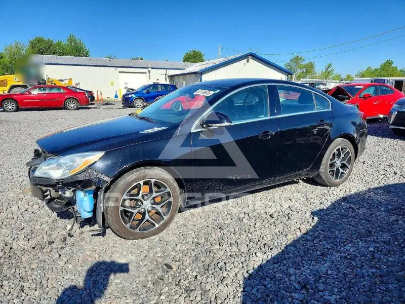 2017 Buick REGAL photo