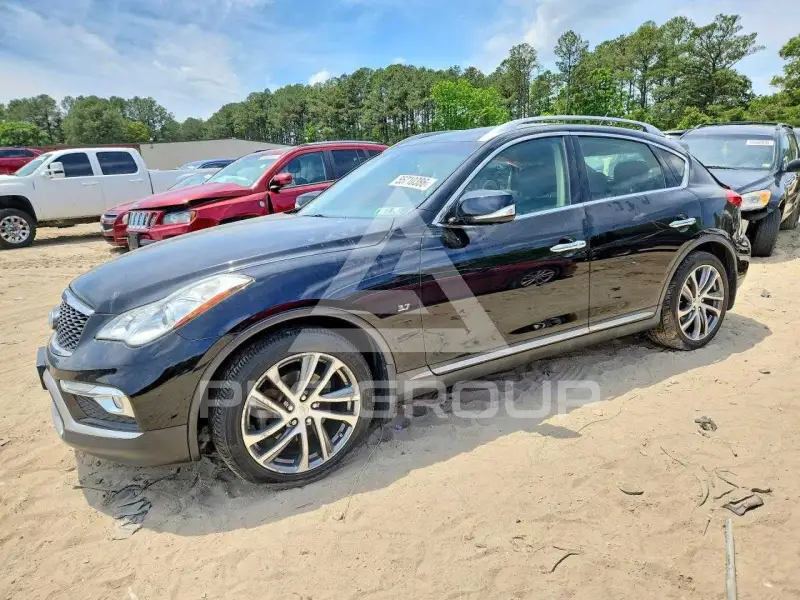 2017 Infinity QX50 photo