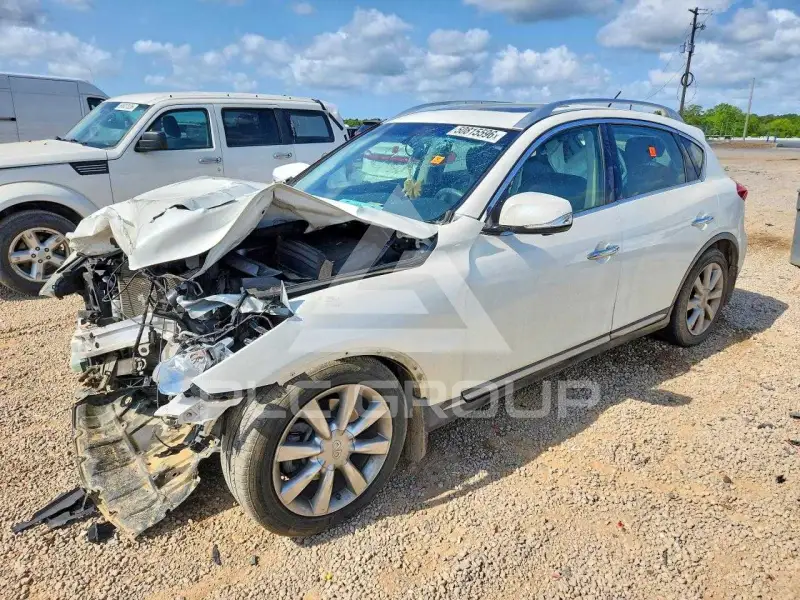 2017 Infinity QX50 фото