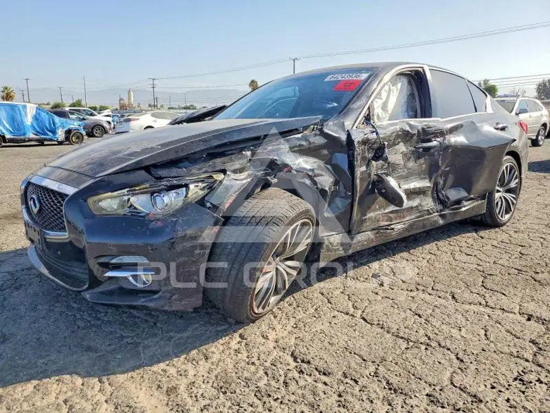 2017 Infinity Q50 фото
