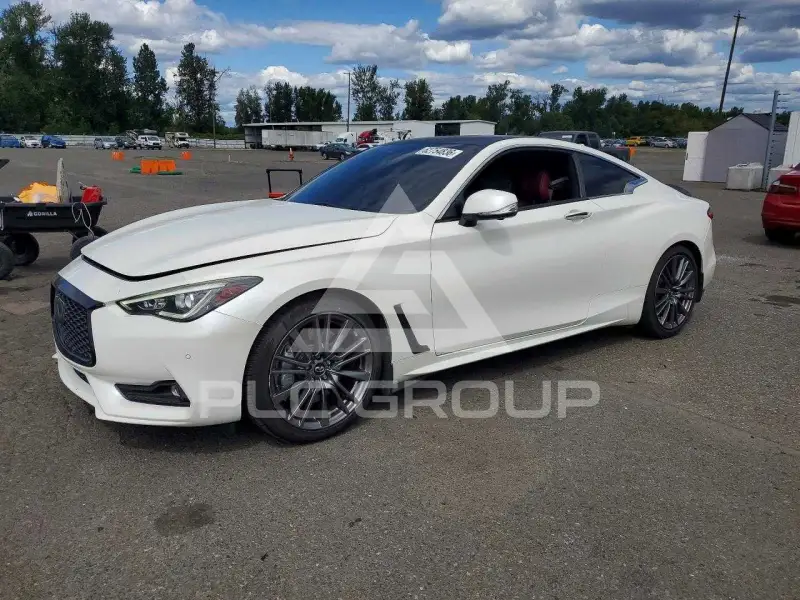 2017 Infinity Q60 photo