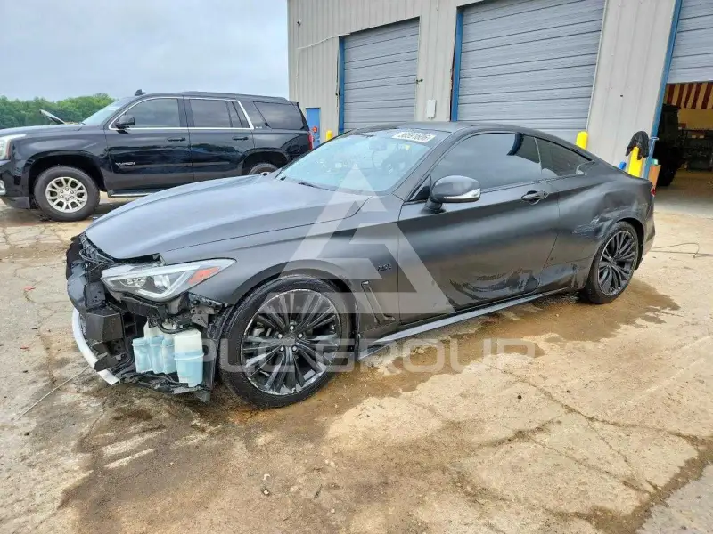 2017 Infinity Q60 photo