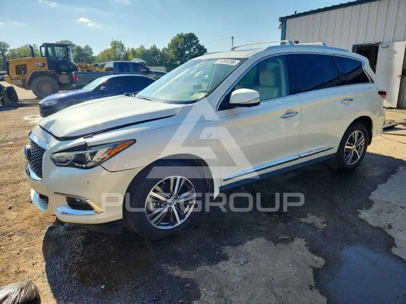 2017 Infinity QX60 photo