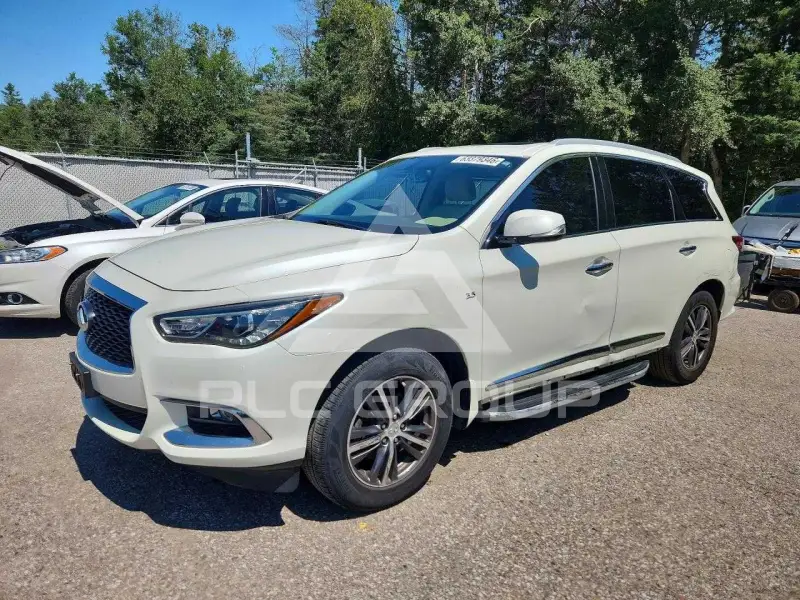2017 Infinity QX60 photo