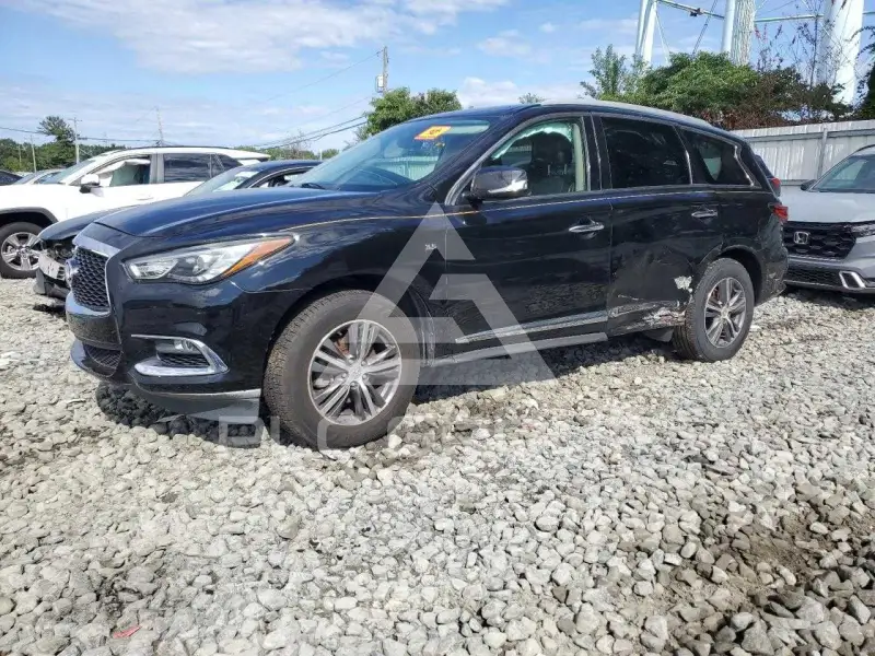 2017 Infinity QX60 photo