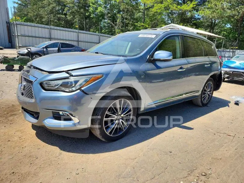 2017 Infinity QX60 photo