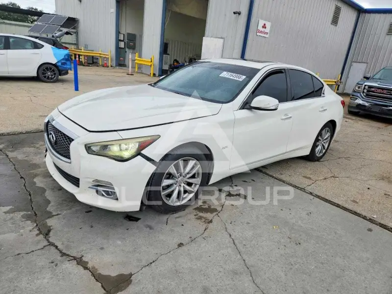 2017 Infinity Q50 фото