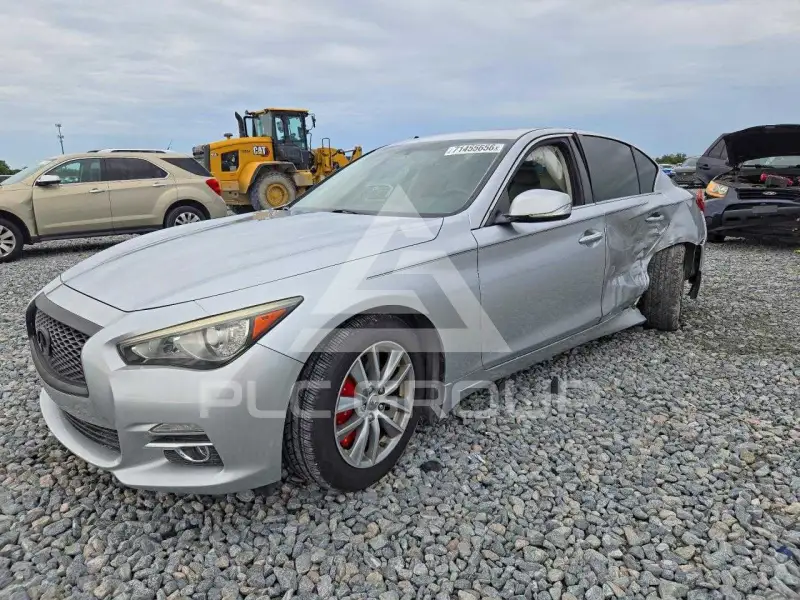 2017 Infinity Q50 фото