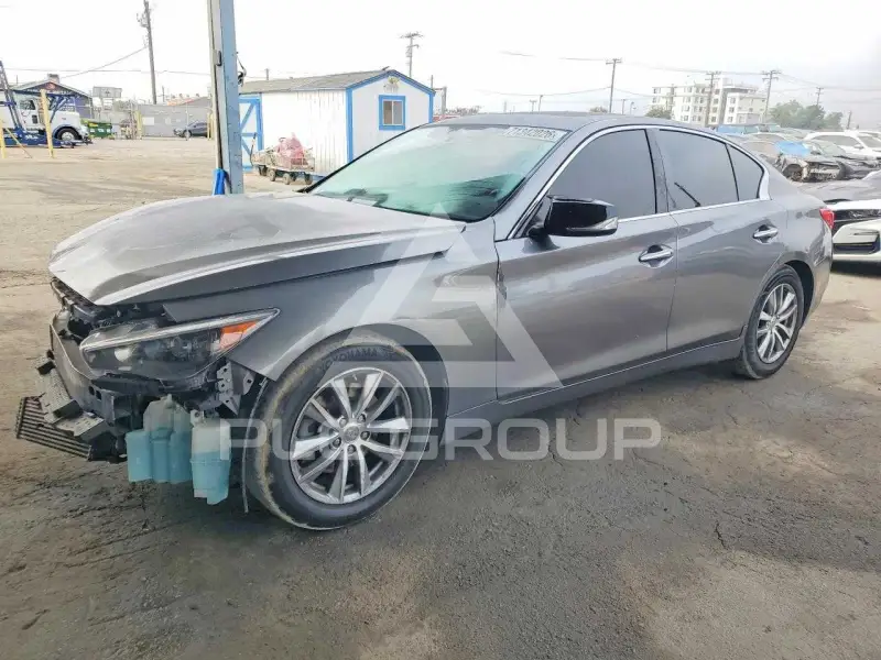 2017 Infinity Q50 фото