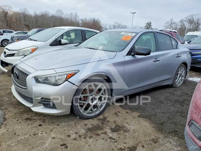 2017 Infinity Q50 фото