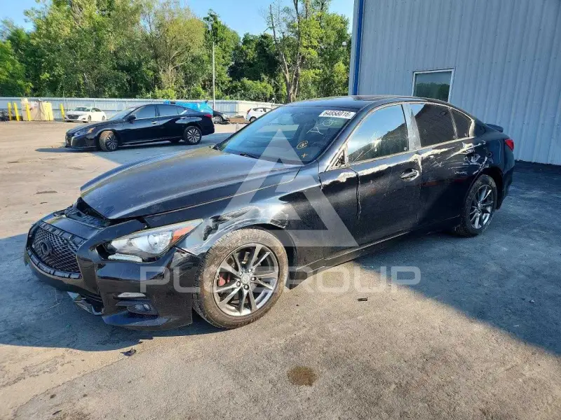 2017 Infinity Q50 фото