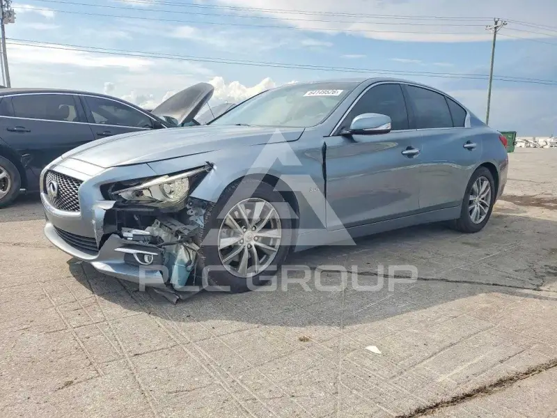 2017 Infinity Q50 фото
