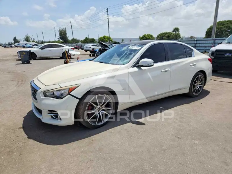 2017 Infinity Q50 фото