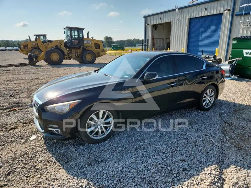 2017 Infinity Q50 фото