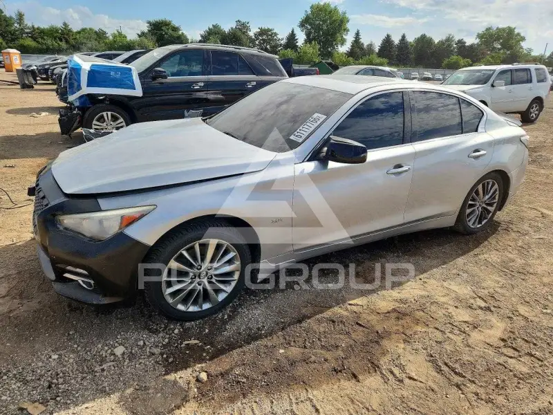 2017 Infinity Q50 фото