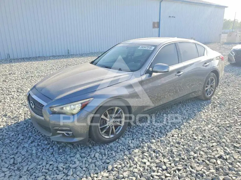 2017 Infinity Q50 фото