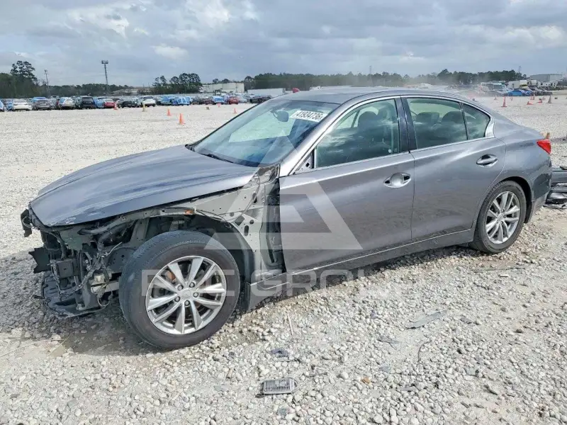 2017 Infinity Q50 фото
