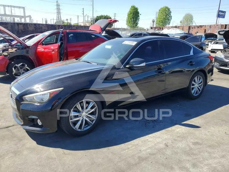 2017 Infinity Q50 photo