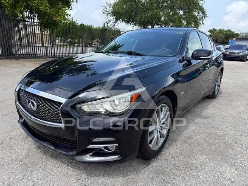 2017 Infinity Q50 фото