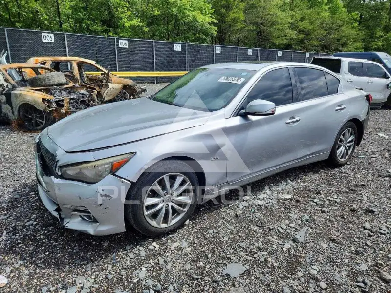 2017 Infinity Q50 фото